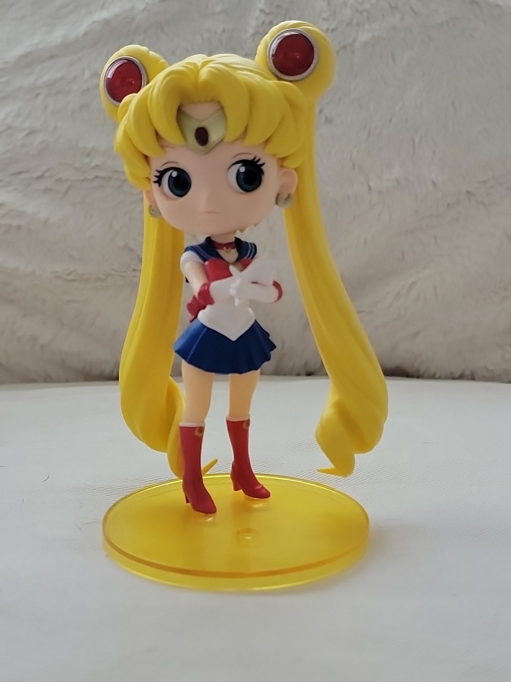 Sailor Moon Figurine Qposket Banpresto 6 inches - Picture 2 of 5
